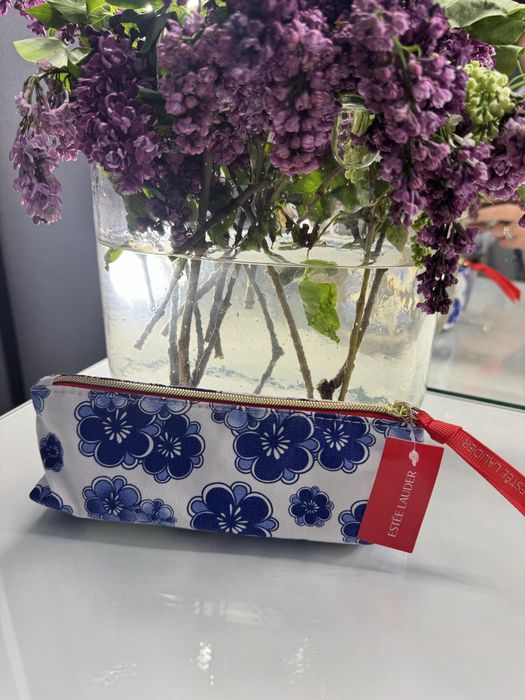 Косметичка от Estee lauder с наполнением