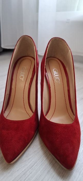 Pantofi stiletto, din piele intoarsa cu lac rosu, marimea 37