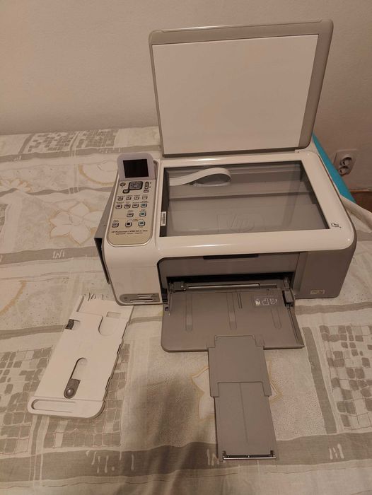 Imprimanta Multifunctionala HP Photosmart C4180 pachet complet