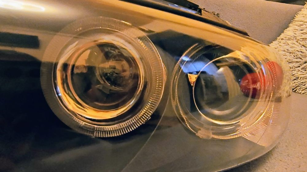 Far BMW  E92 stânga