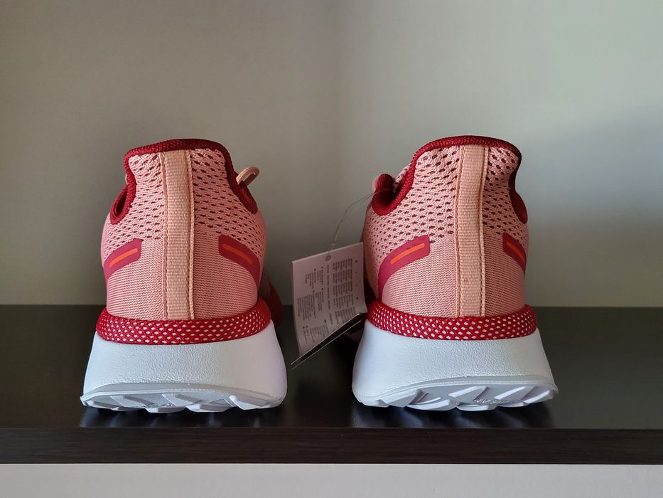 adidas Nova Run X Налични 39н 24.5см/40н 25см Стелка Нови с Кутия