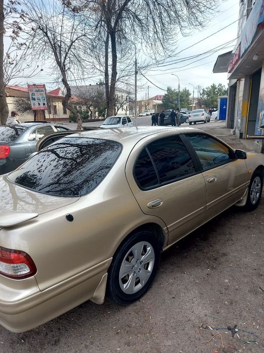 Nissan Maxima A32