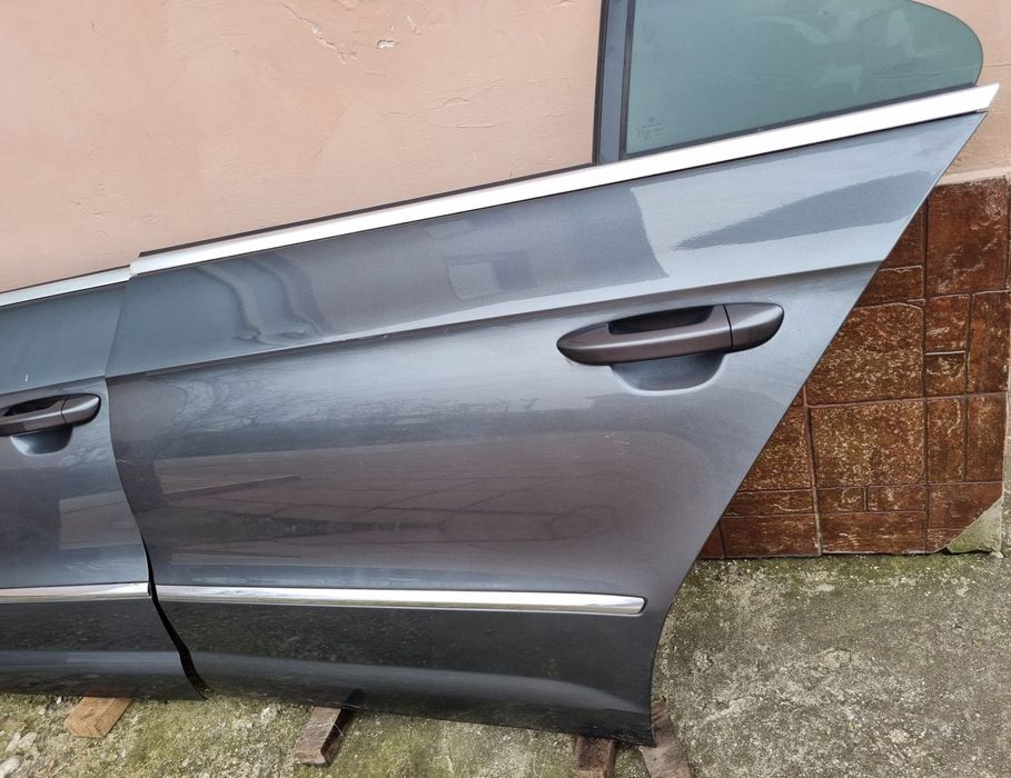 Usa fata - spate VW Passat CC LR7H