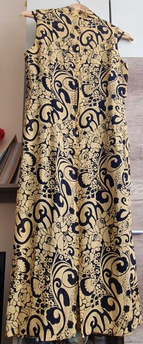 Рокля жълто/черно V деколте размер М