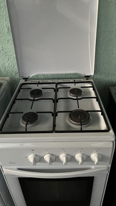 Газовая плита продается