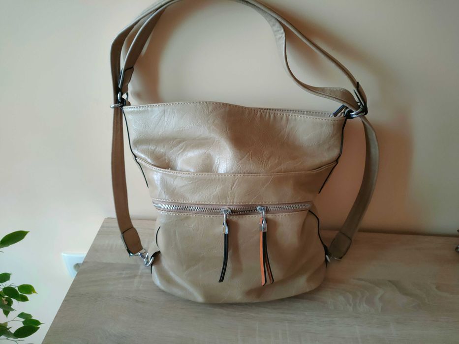 Дамска чанта- раница 2в1