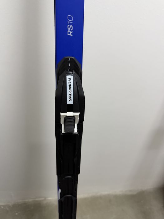 Продам коньковые лыжи Salomon RS 10