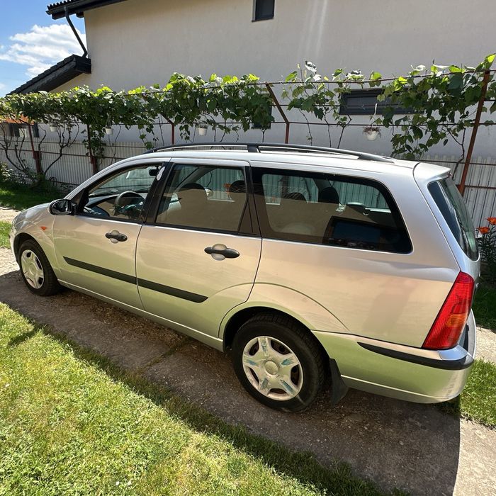 FORD Focus 2001