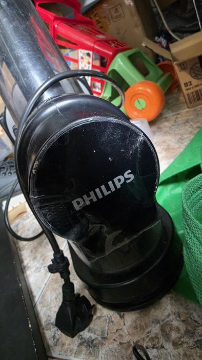 бавнооборотна сокоизстисквачка (студено пресоване / slow juicer) Philips Viva Collection, модел HR1889/70