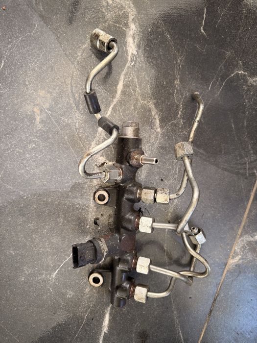 Vand accesorii motor 1,5 dci