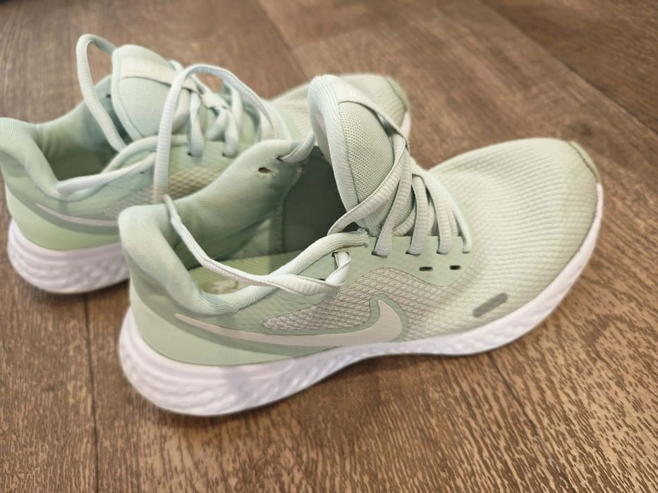 Дамски маратонки Nike 38