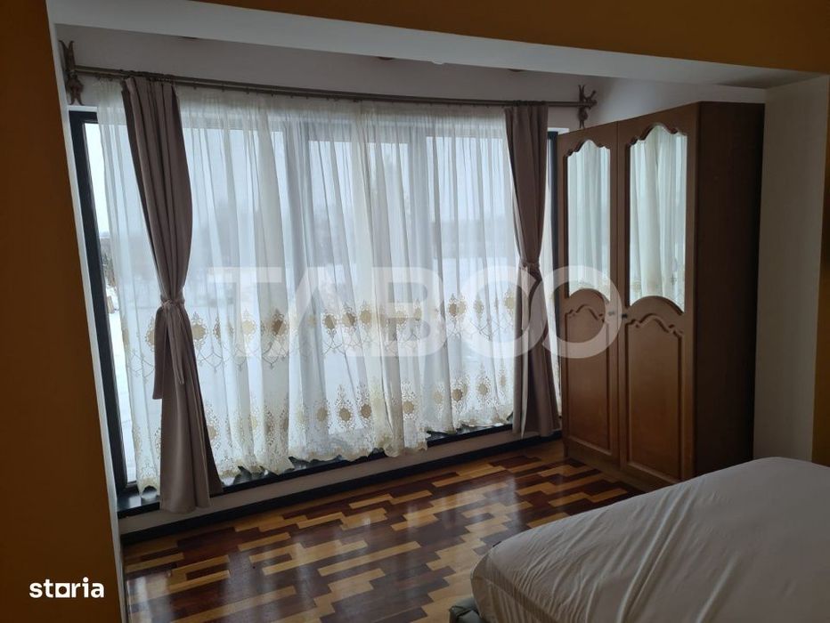 Casa la 5 minute de Fagaras Ultramoderna 300 mp utili la cheie