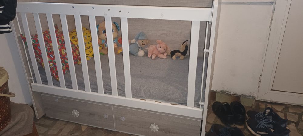 Легло 140 на 60см