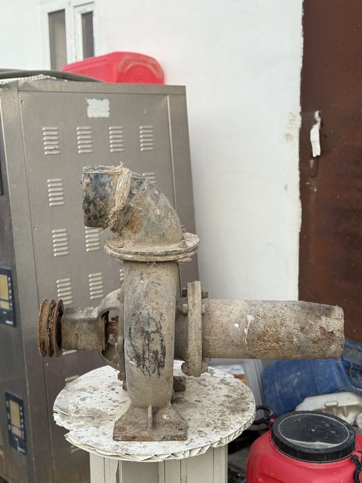 Поливной насос сатылады.