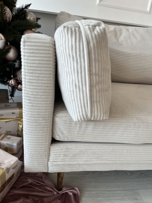 Canapea 3 locuri crem