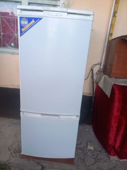 Холодилник сатылады жақсы мұздатып тұр