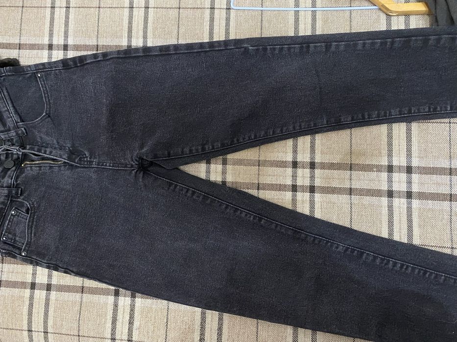 Продам вещи б/у на девушек-девочек по 1000 тенге