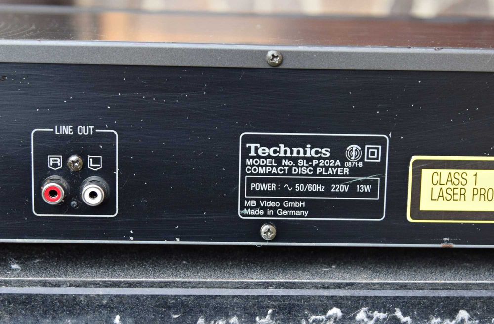CD Player Technics SL-P202A
