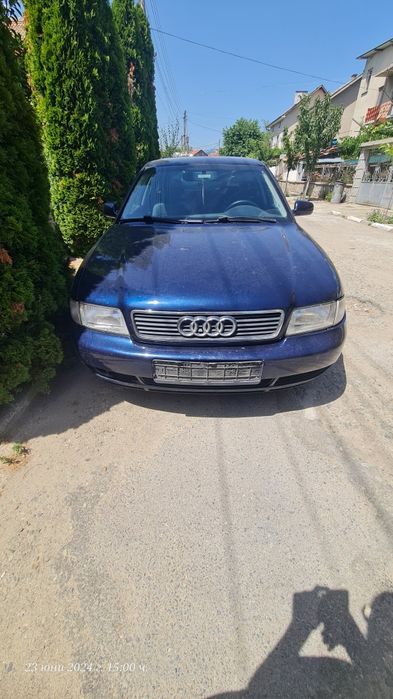 НА ЧАСТИ Audi A4 B5 1996