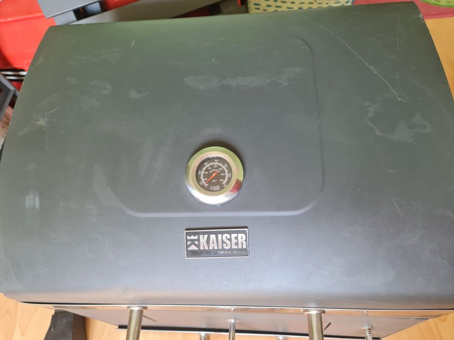 Барбекю Kaiser на дървени въглища 67х115х108