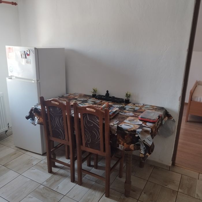 Apartament de închiriat