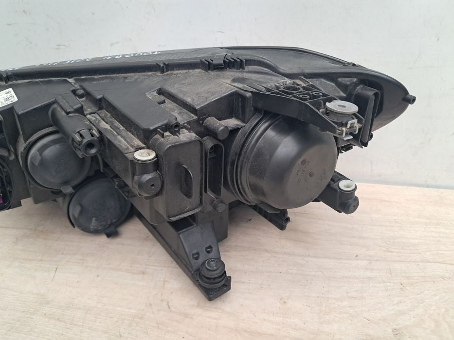 Фар Vw  Touran 2015/2024г