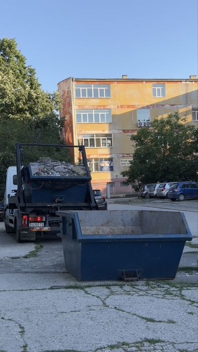 Контейнери за строителни отпадъци  под наем