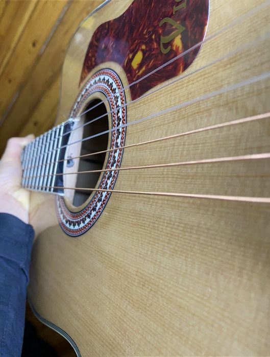 Гитара новая в упаковке с бесплатной доставкой по Ташкенту