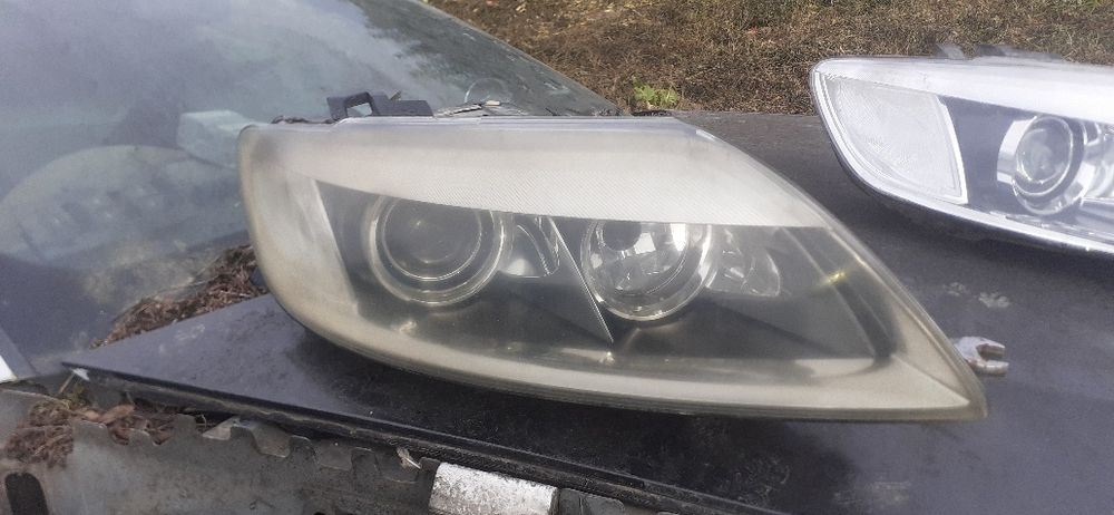 Vind far dreapta audi Q7 xenon