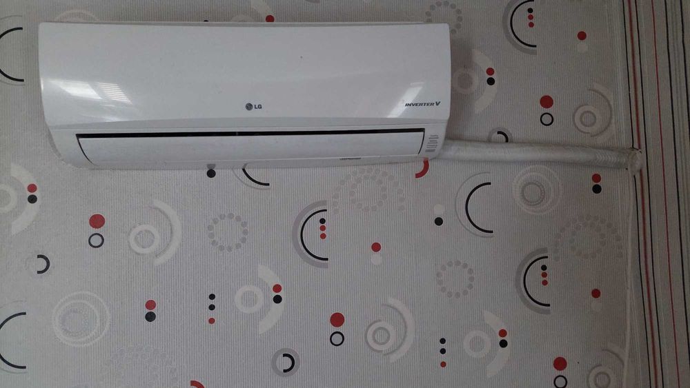 Инверторин климатик LG 12
