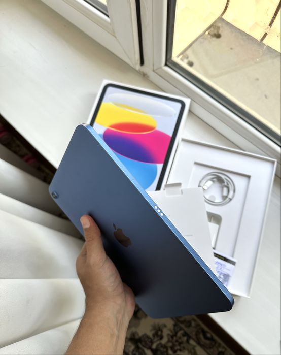 iPad 10 Blue 64GB WiFi +Чехол