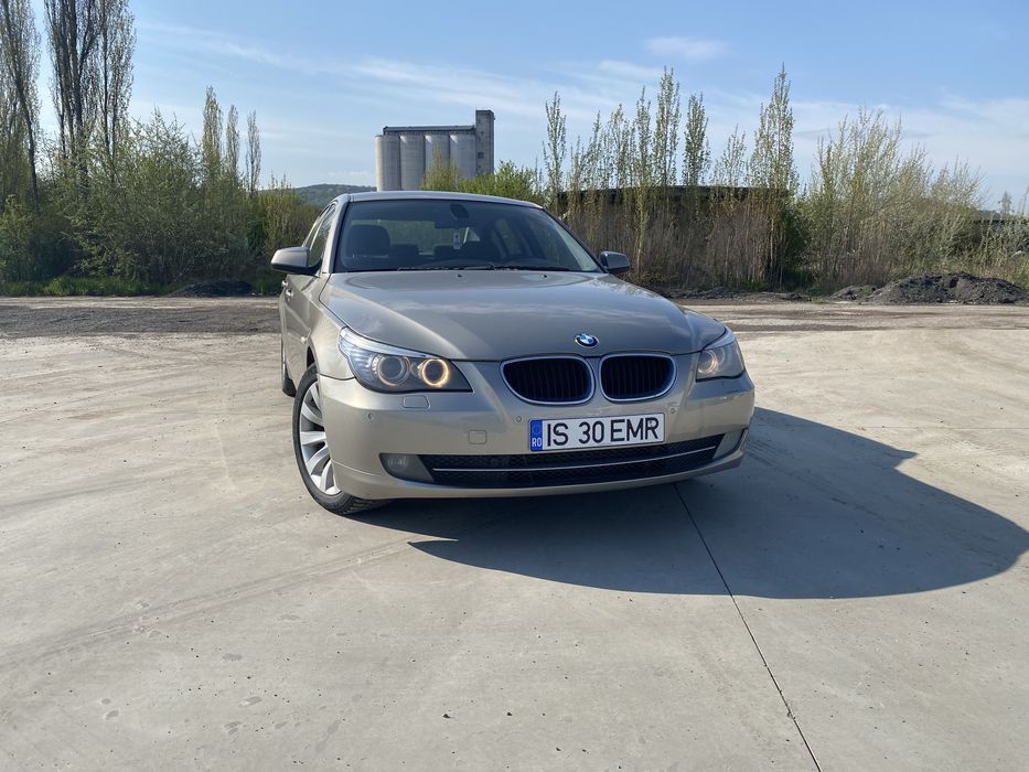 BMW 5 Series 2010 — imagine 4