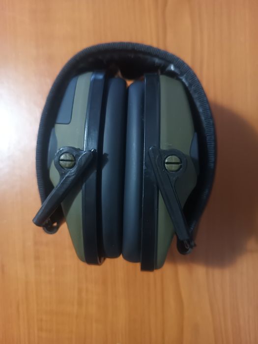 Căști active profesionale