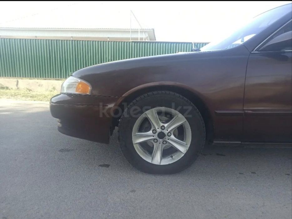 Мазда сатылады 626LX американец