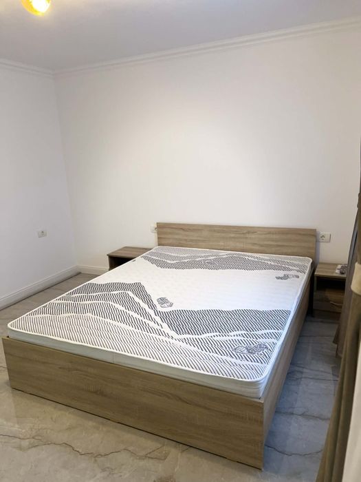 Inchiriez garsoniera la casă