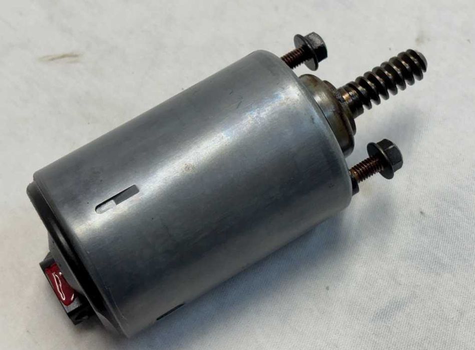 Motoras ORIGINAL Valvetronic VVT BMW e90 e60 e46 e87 motor n42 n46 7509295 / 7548387