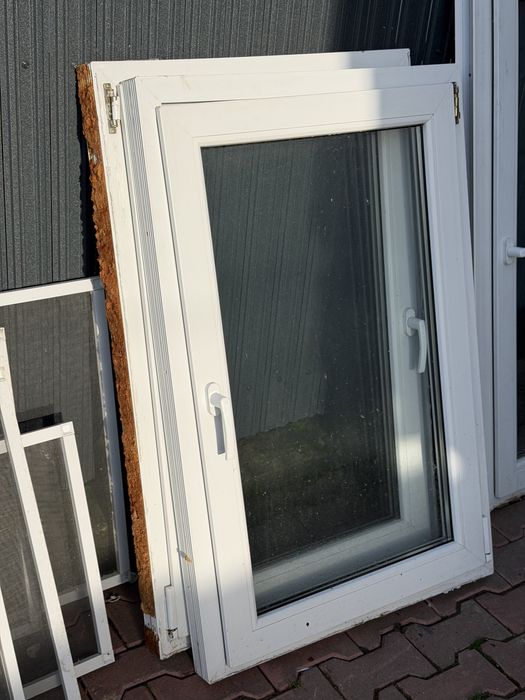 Vand usa si geamuri de  termopan diferite marimi