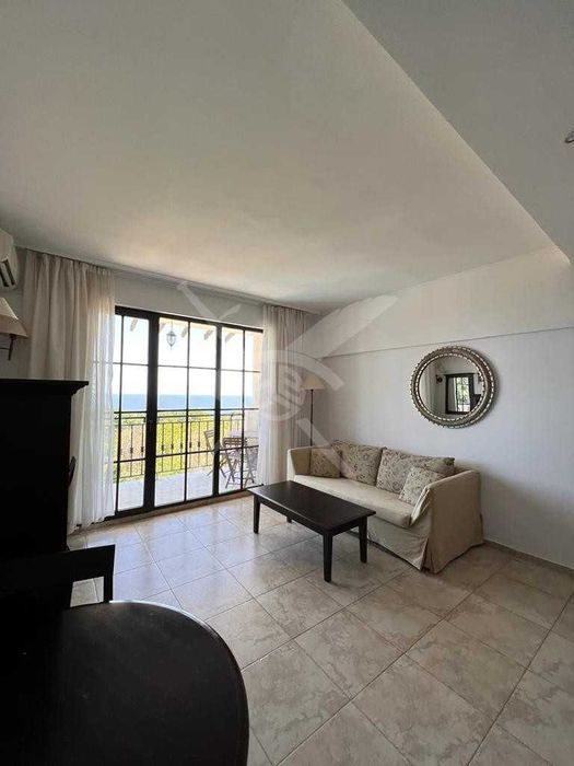 Двустаен апартамент в Обзор 66682