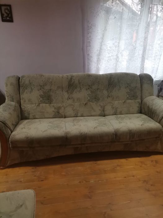 Canapea fixa si extensibila