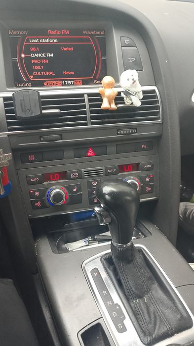 De vanzare AUDI   A6   C6   4F   2.7 TDI   2300€ NEGOCIABIL