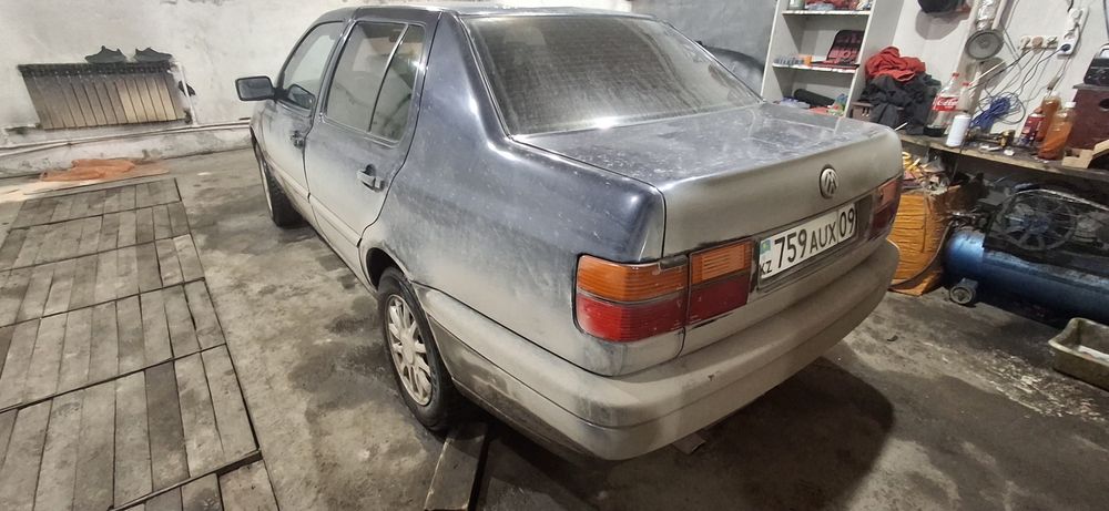 Продам автомобиль Фольксваген Венто