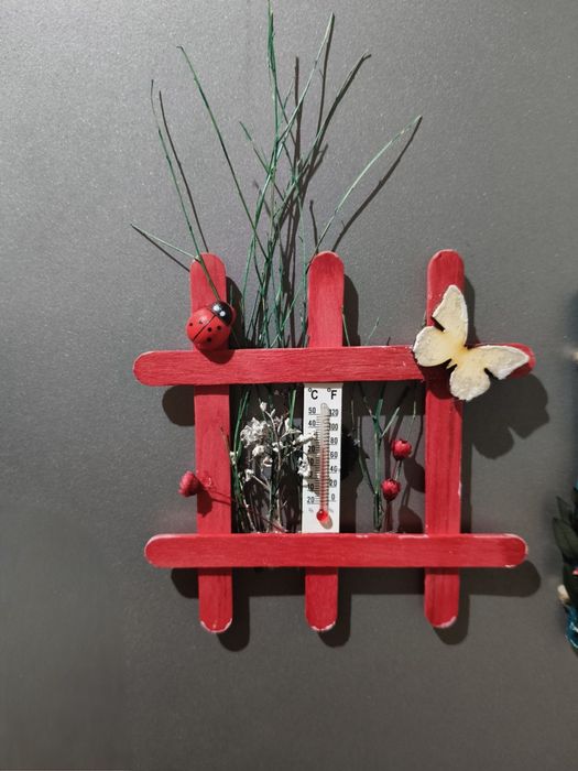 Magneti cu termometru martisor