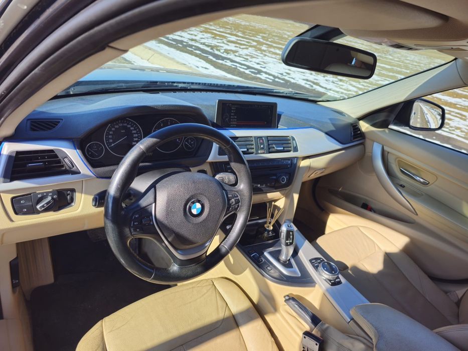 Bmw f30 320d M pachet  ED