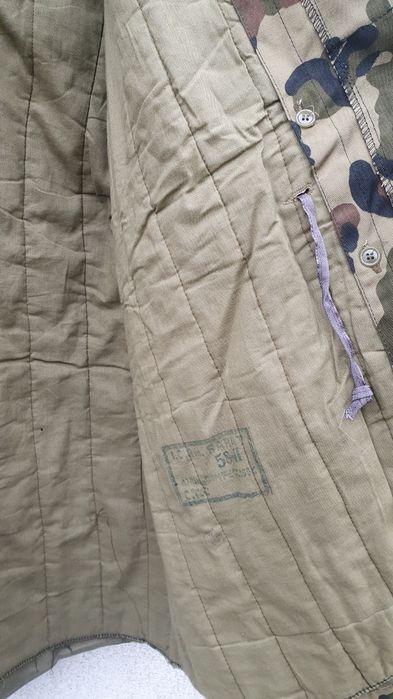 Jacheta militară de iarnă