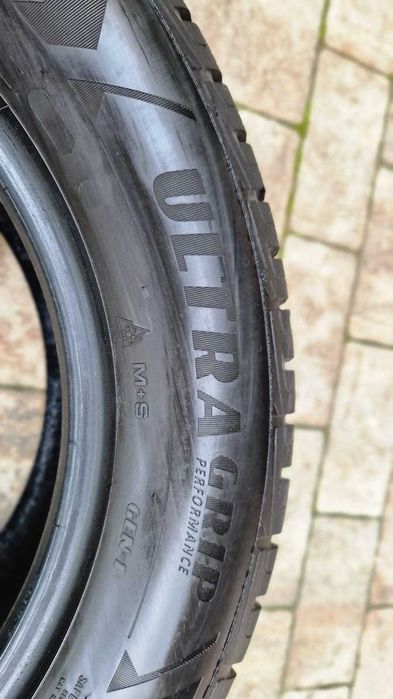 Anvelope iarna 235 60 R 17 Goodyear