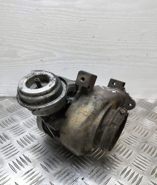 Turbina Turbo Turbosuflanta 2.7 CDI A6120960499 Mercedes-Benz E-Class