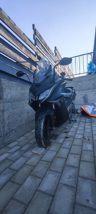Kymco AK 550 Maxi-Scooter