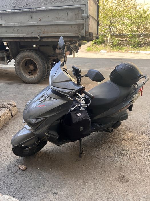 Мопед LiYa m8 pro 125 m3