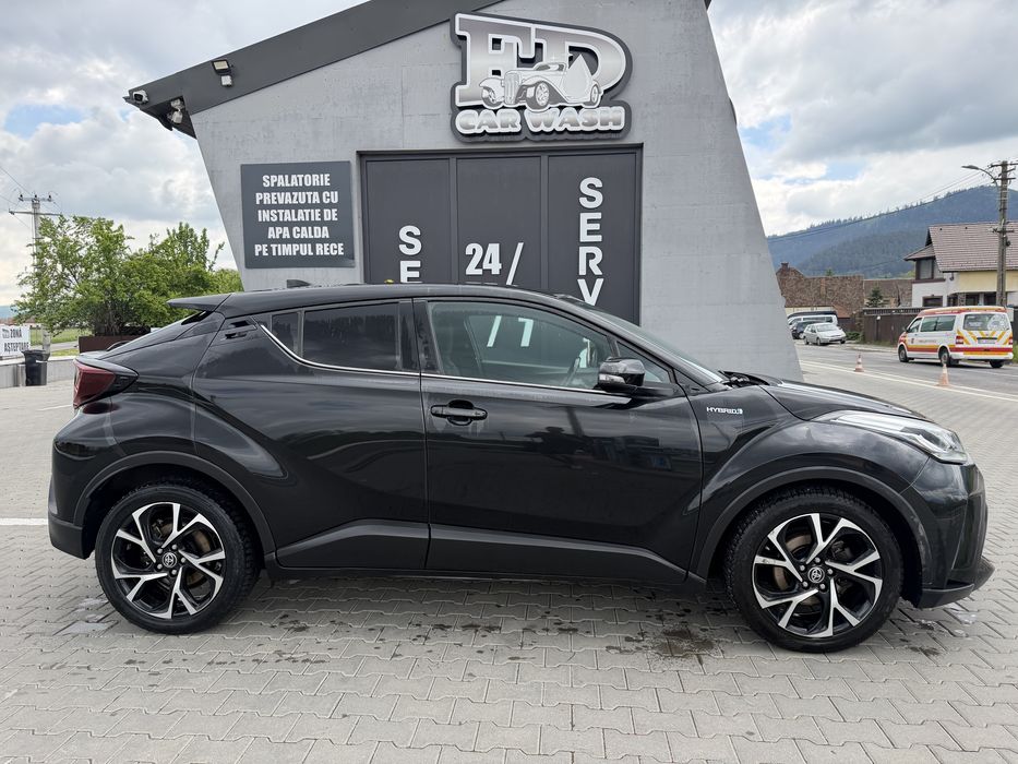 TOYOTA C-HR 2020 — imagine 2