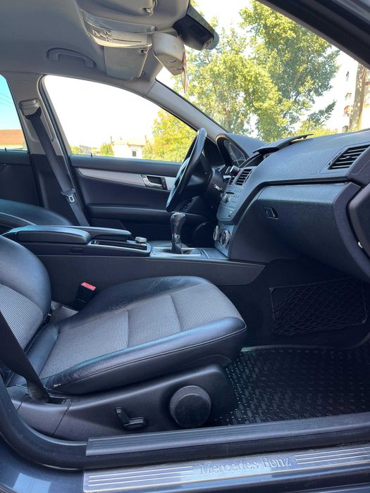Mercedes Benz C250 2.2 CDI Biturbo 204 CP